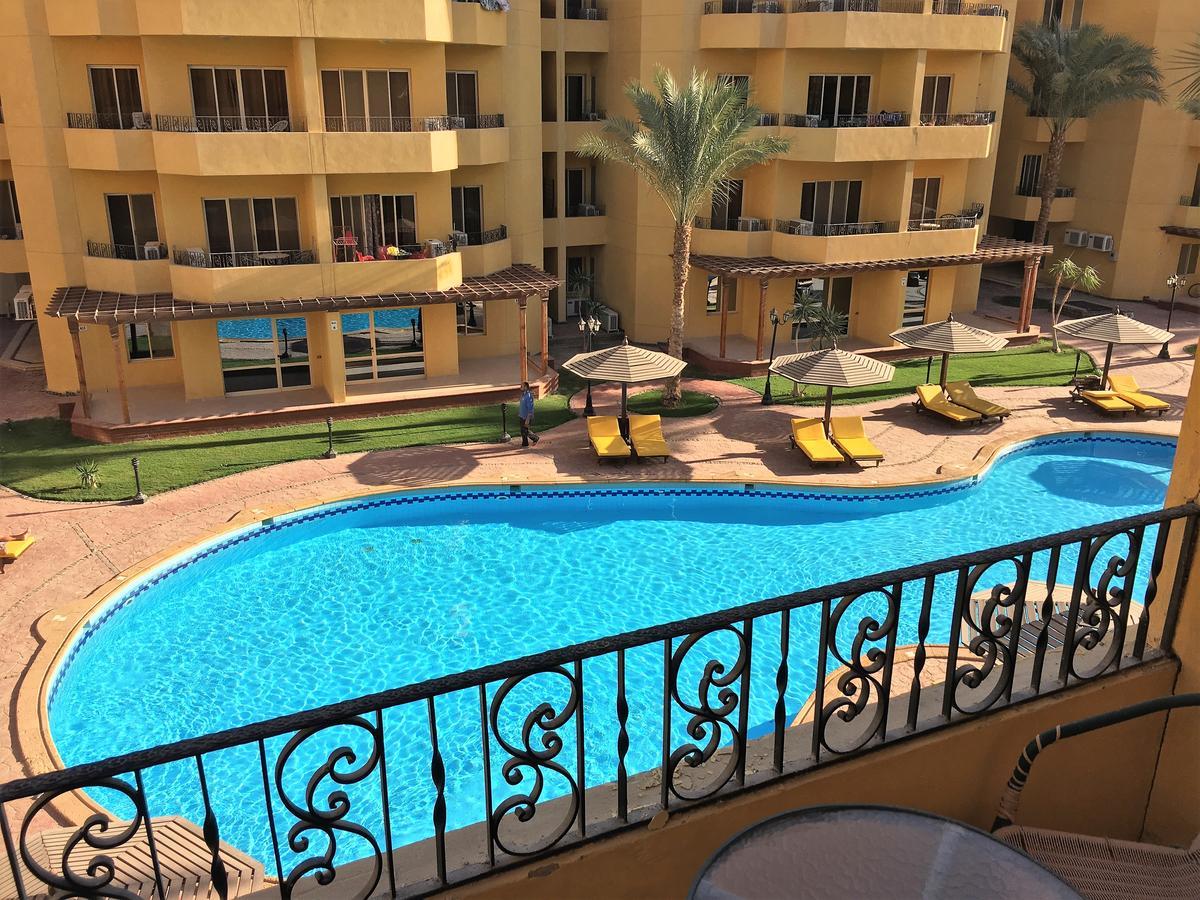 Pool View Apartments At British Resort - Unit 13 Hurghada Exterior photo